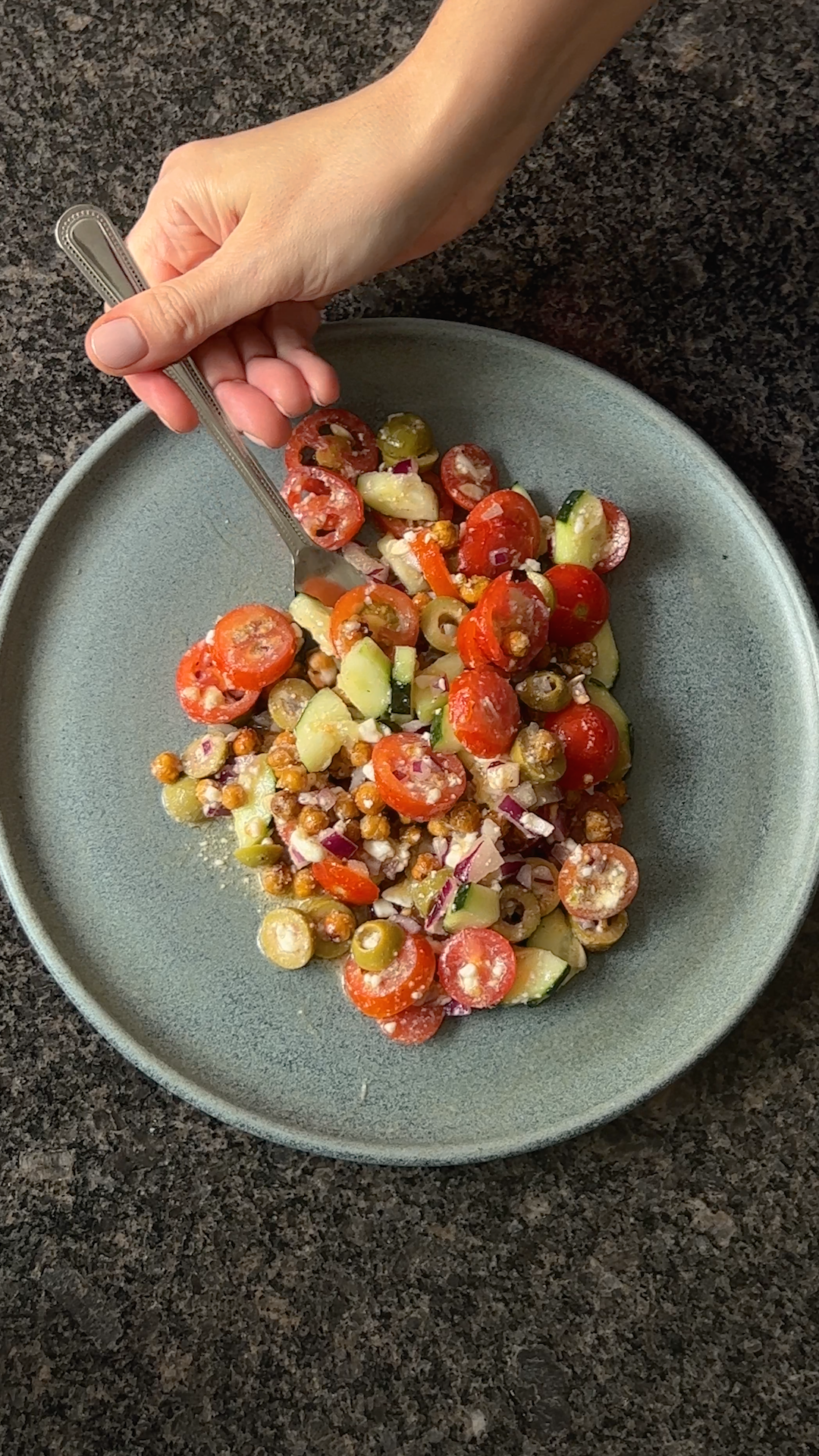 Refrescante ensalada de garbanzos